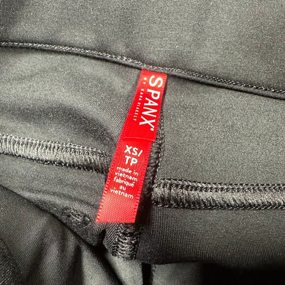 Spanx The Perfect Black Pant Ankle 4 Pocket Style 20202R Women's Size XS NWT - Picture 3 of 10